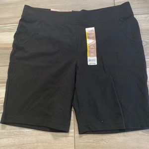 NEW shorts / size L / Black